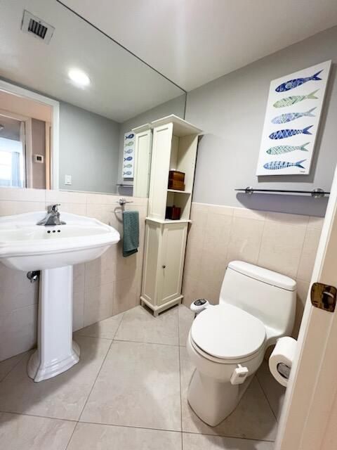 出租: $2,200 (1 贝兹, 1 浴室, 785 平方英尺)