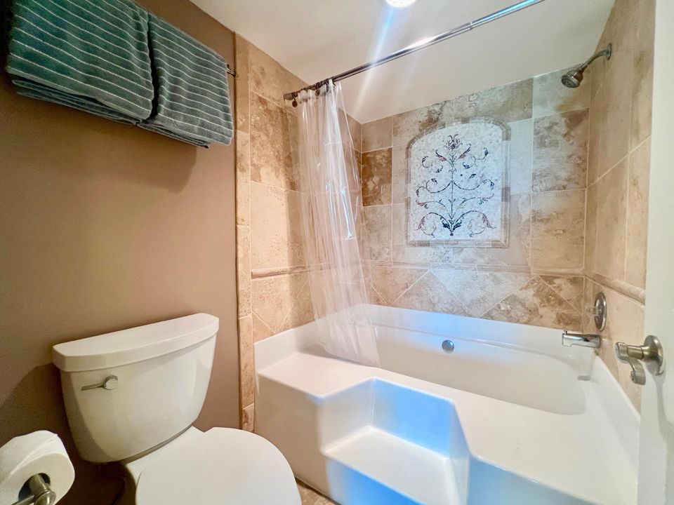 出租: $2,850 (2 贝兹, 2 浴室, 1239 平方英尺)