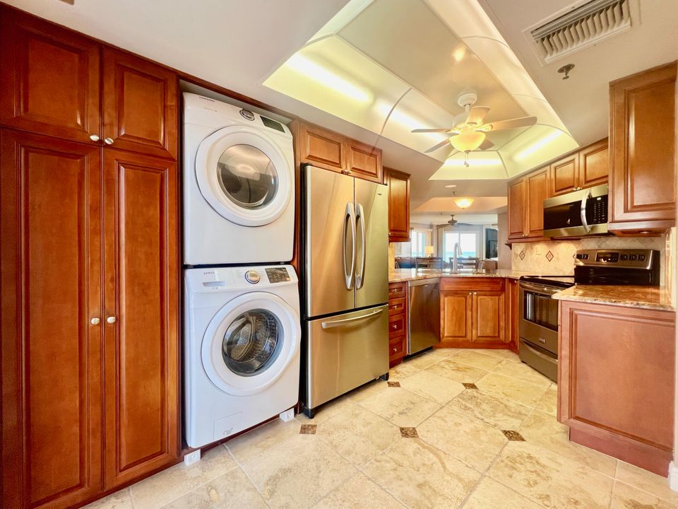 出租: $2,850 (2 贝兹, 2 浴室, 1239 平方英尺)