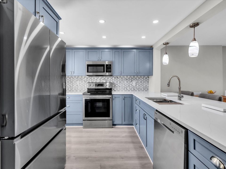 En Venta: $270,000 (2 camas, 2 baños, 1190 Pies cuadrados)