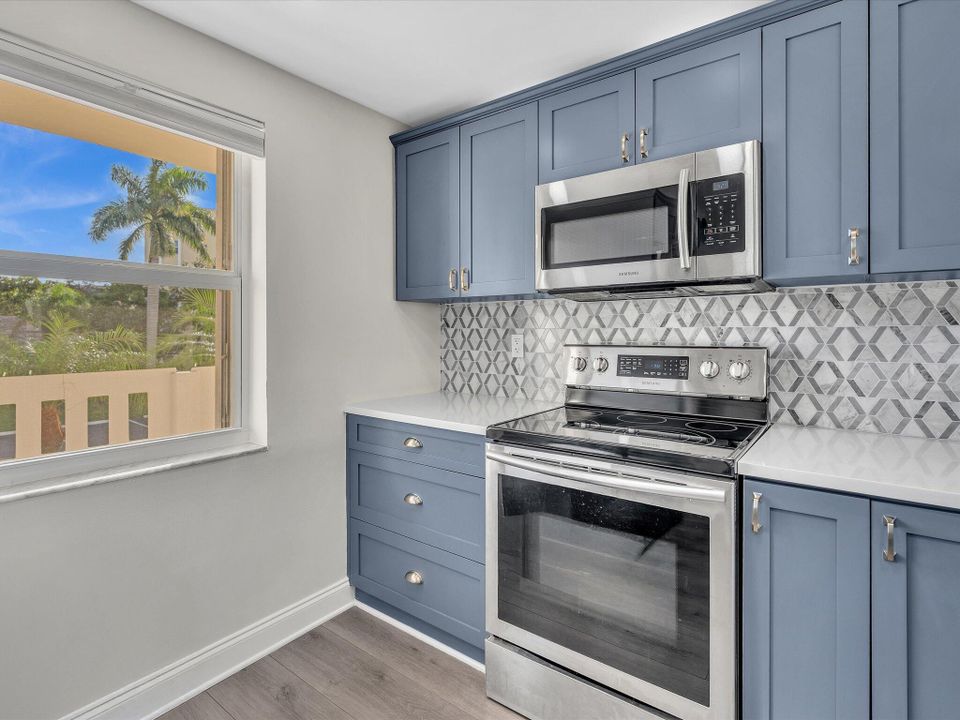 En Venta: $270,000 (2 camas, 2 baños, 1190 Pies cuadrados)