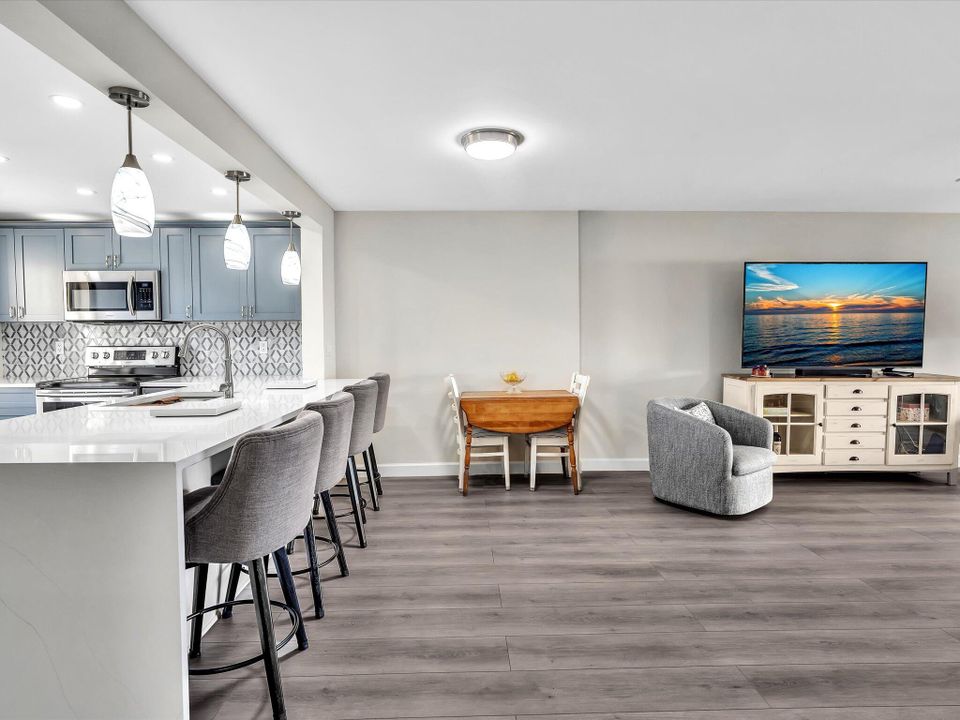 En Venta: $270,000 (2 camas, 2 baños, 1190 Pies cuadrados)