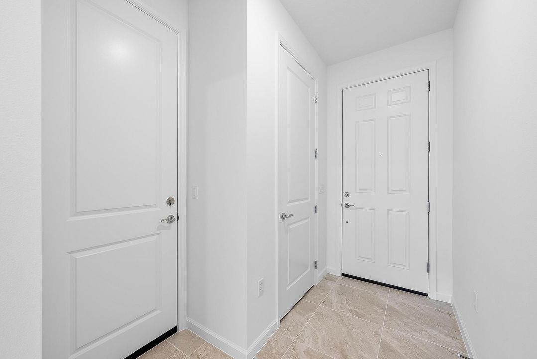 For Rent: $2,790 (3 beds, 2 baths, 1550 Square Feet)