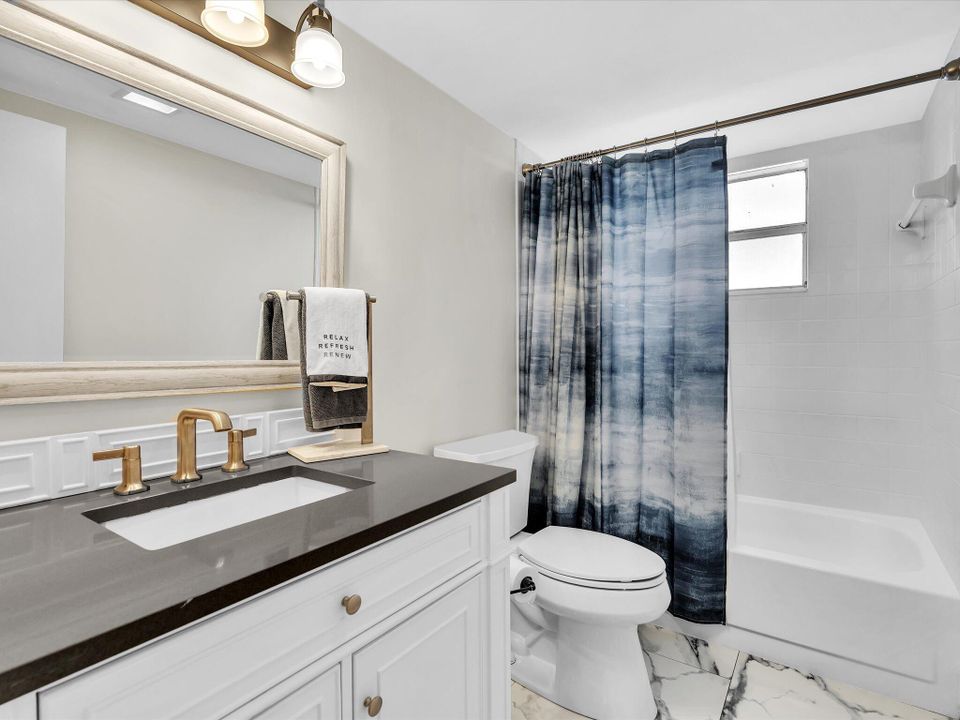 En Venta: $270,000 (2 camas, 2 baños, 1190 Pies cuadrados)