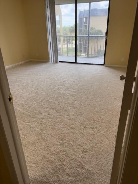 For Rent: $2,100 (3 beds, 2 baths, 1610 Square Feet)