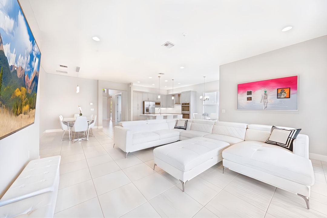 出租: $6,500 (4 贝兹, 3 浴室, 2157 平方英尺)