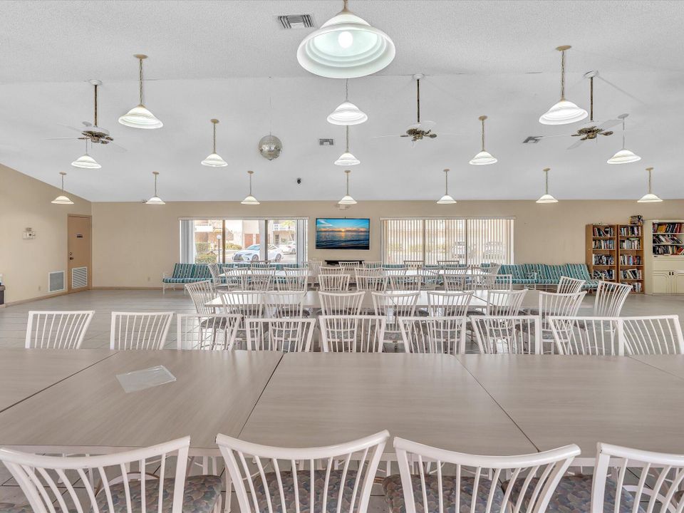 En Venta: $270,000 (2 camas, 2 baños, 1190 Pies cuadrados)