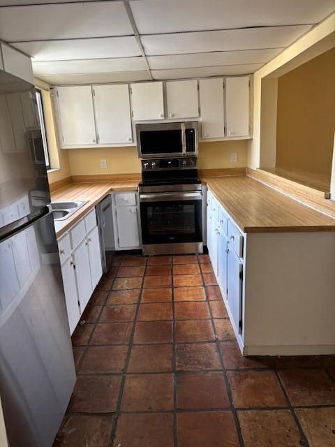 For Rent: $2,100 (3 beds, 2 baths, 1610 Square Feet)