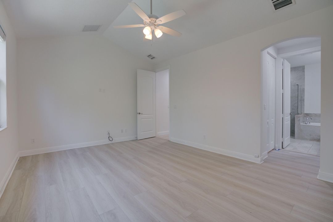 For Rent: $4,700 (3 beds, 2 baths, 2264 Square Feet)