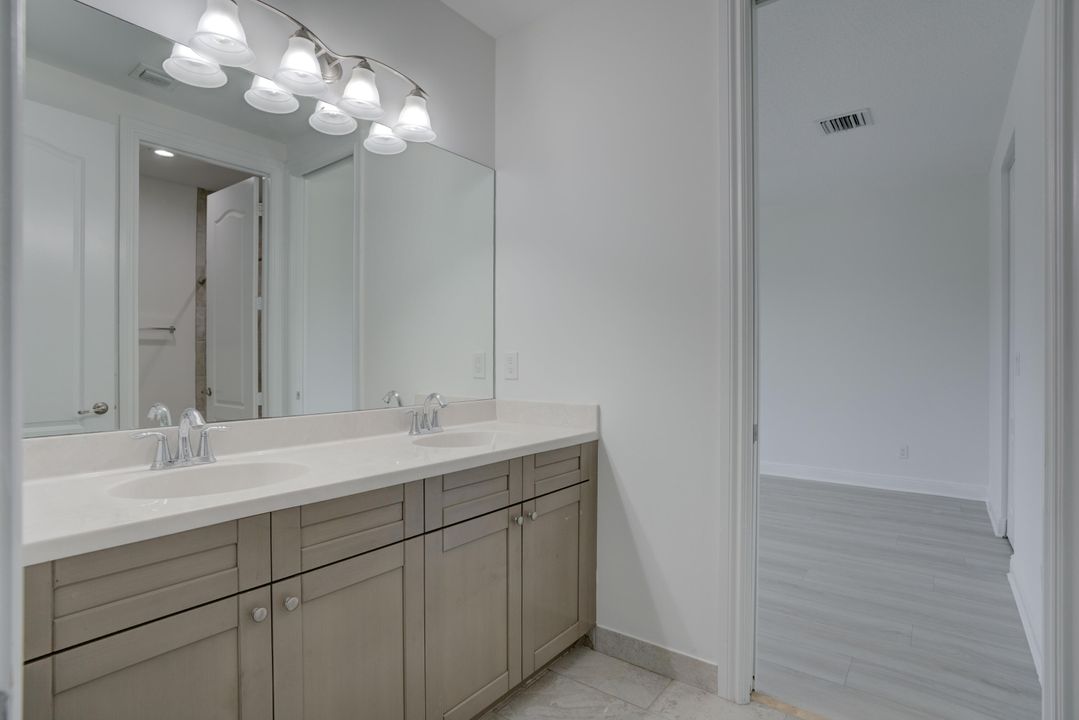 For Rent: $4,700 (3 beds, 2 baths, 2264 Square Feet)