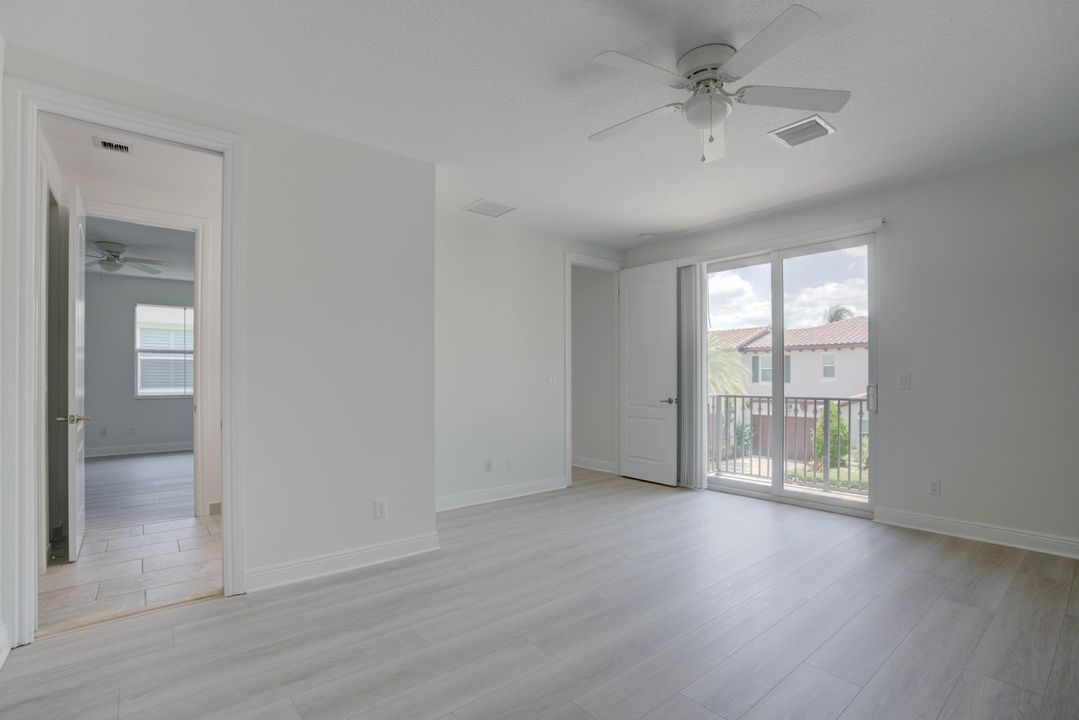 For Rent: $4,700 (3 beds, 2 baths, 2264 Square Feet)