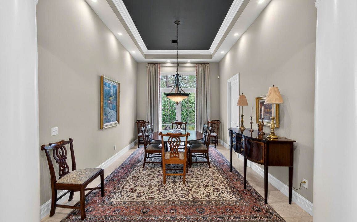 En Venta: $3,300,000 (4 camas, 3 baños, 4220 Pies cuadrados)