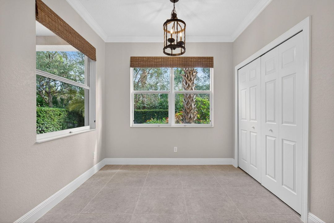 待售: $675,000 (3 贝兹, 2 浴室, 1939 平方英尺)