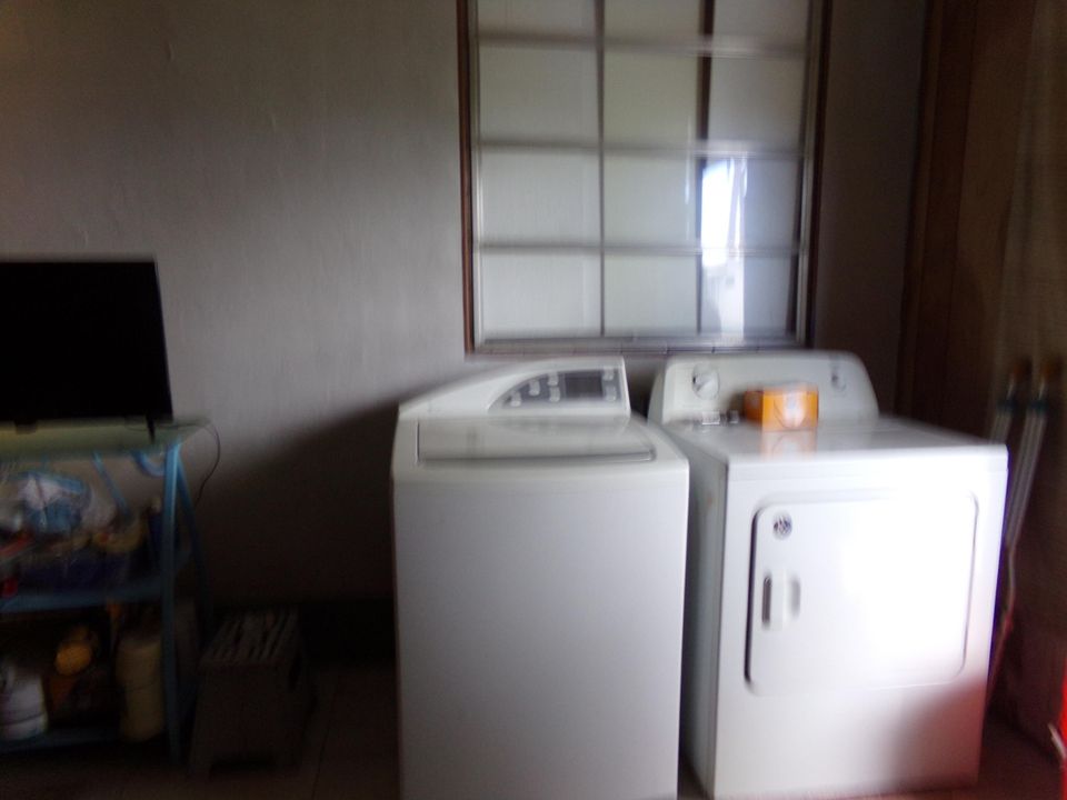 For Sale: $149,000 (2 beds, 2 baths, 960 Square Feet)