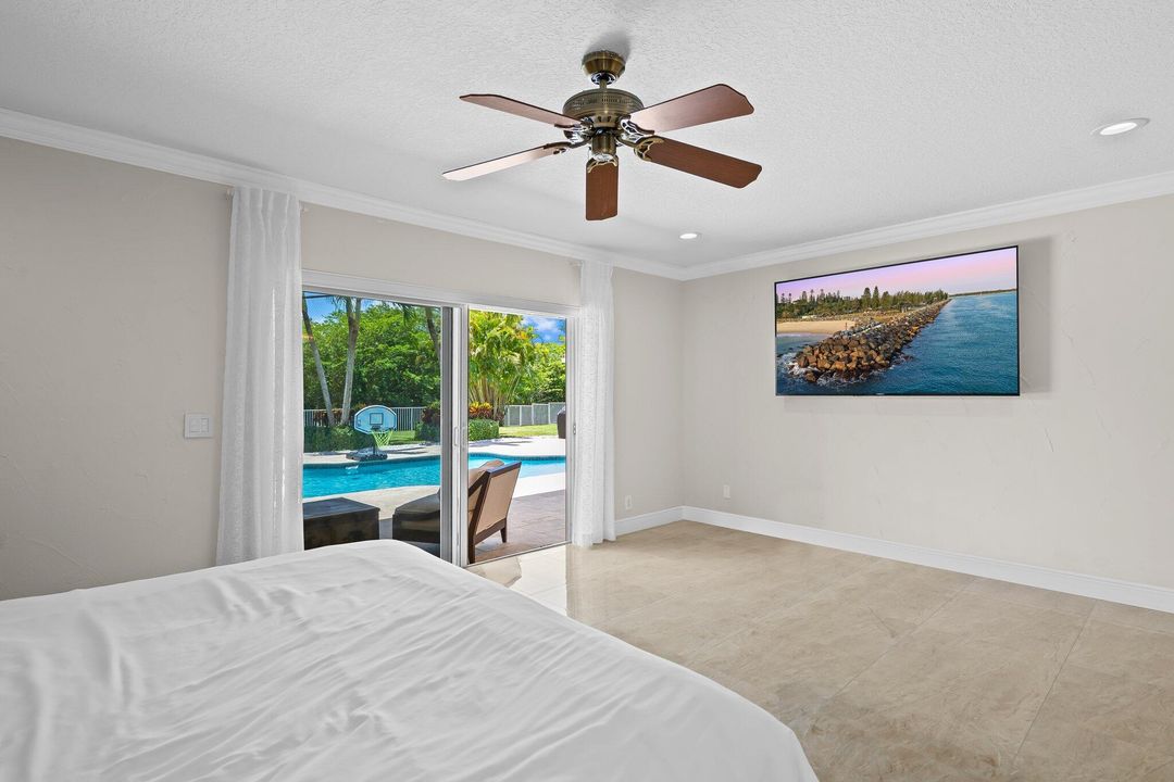 For Sale: $1,695,000 (4 beds, 3 baths, 3387 Square Feet)