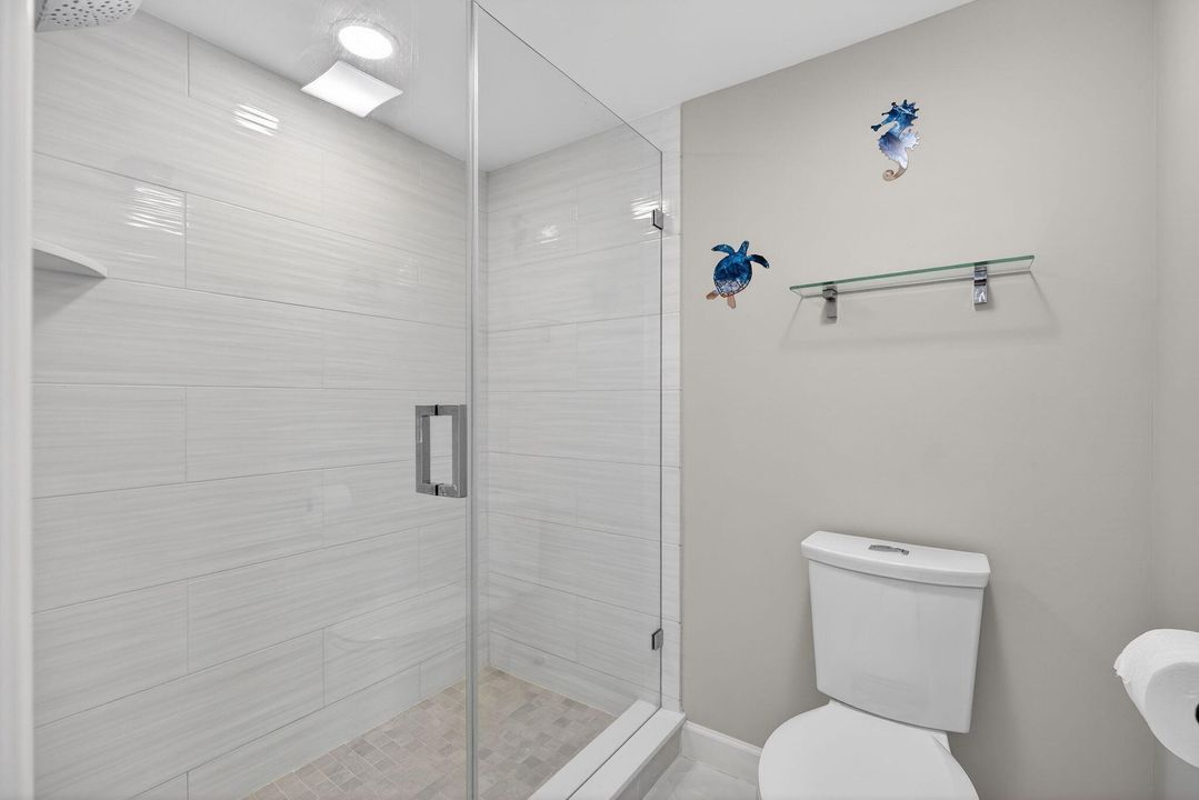 For Sale: $925,000 (2 beds, 2 baths, 1270 Square Feet)