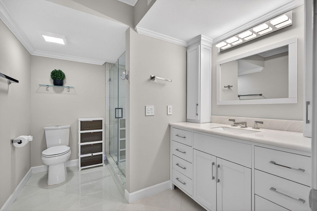 For Sale: $925,000 (2 beds, 2 baths, 1270 Square Feet)