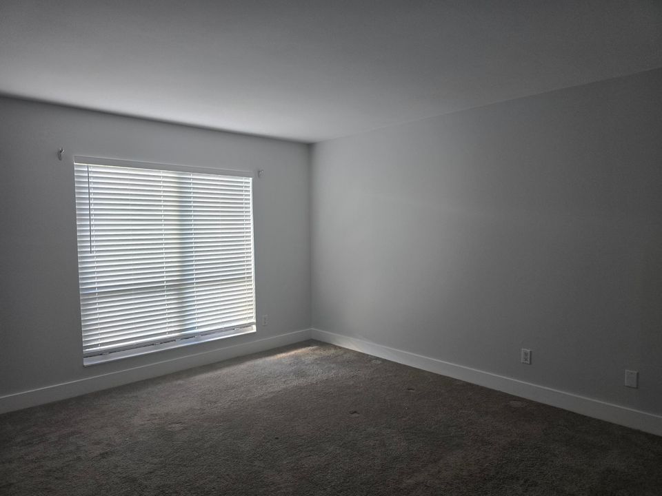 На продажу: $334,900 (2 спален, 2 ванн, 1313 Квадратных фут)