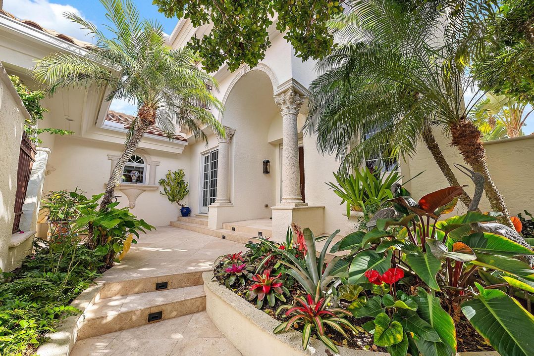 待售: $15,300,000 (5 贝兹, 6 浴室, 6152 平方英尺)