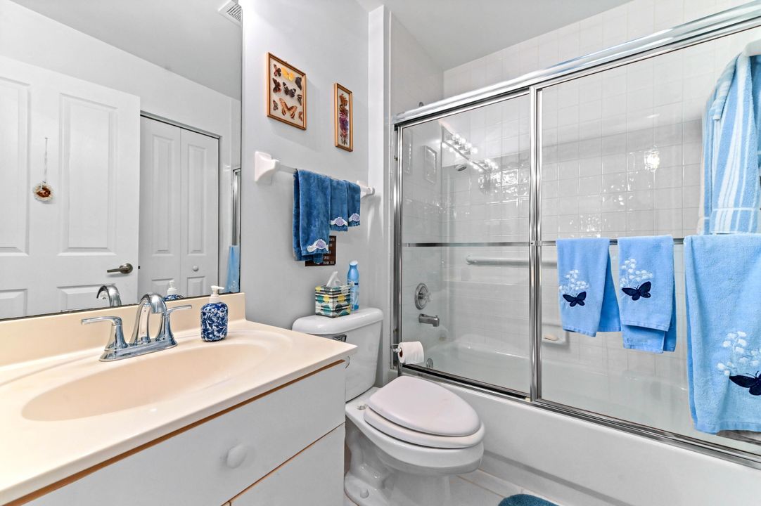 For Sale: $730,000 (5 beds, 3 baths, 3319 Square Feet)