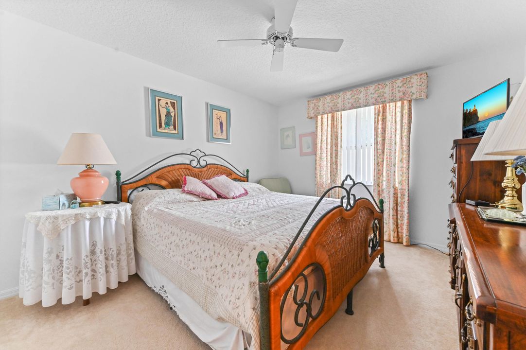 For Sale: $730,000 (5 beds, 3 baths, 3319 Square Feet)