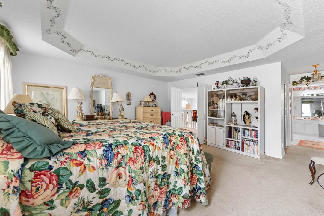 For Sale: $730,000 (5 beds, 3 baths, 3319 Square Feet)