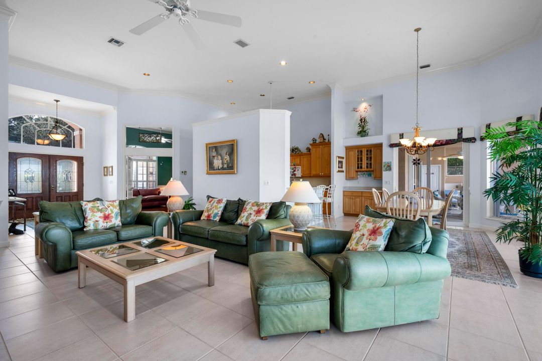 For Sale: $1,650,000 (3 beds, 3 baths, 2616 Square Feet)