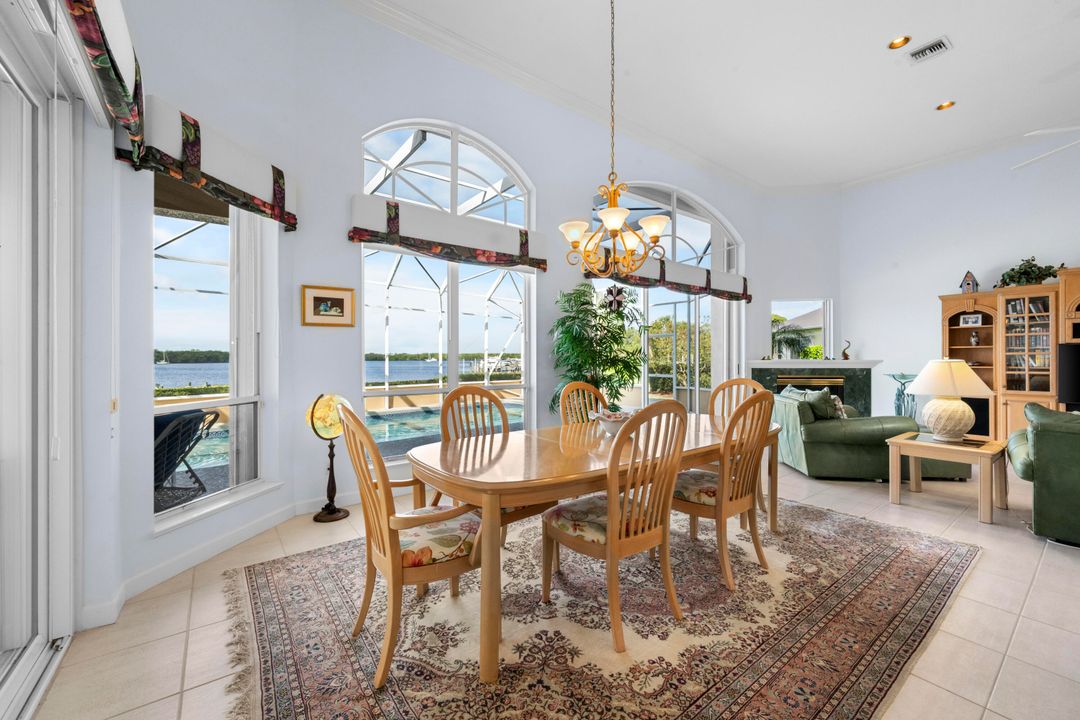 For Sale: $1,650,000 (3 beds, 3 baths, 2616 Square Feet)