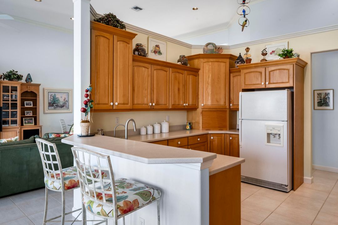 For Sale: $1,650,000 (3 beds, 3 baths, 2616 Square Feet)