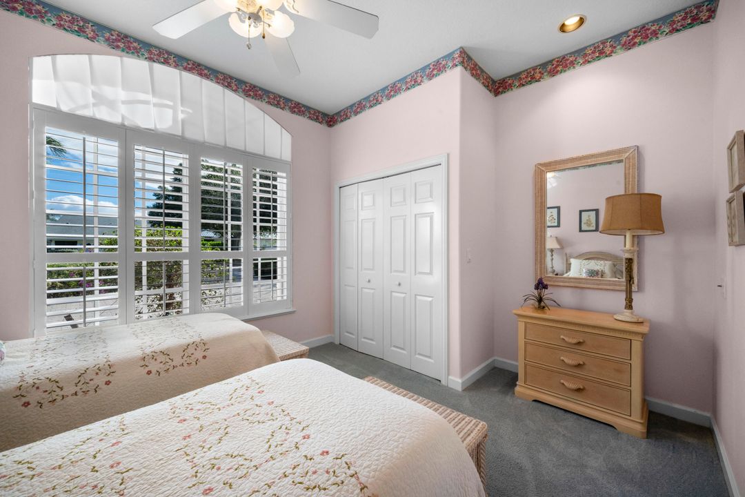 For Sale: $1,650,000 (3 beds, 3 baths, 2616 Square Feet)