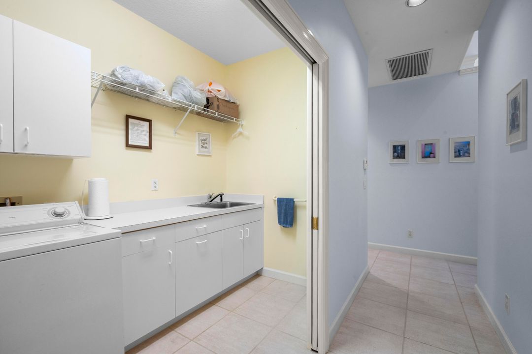 For Sale: $1,650,000 (3 beds, 3 baths, 2616 Square Feet)