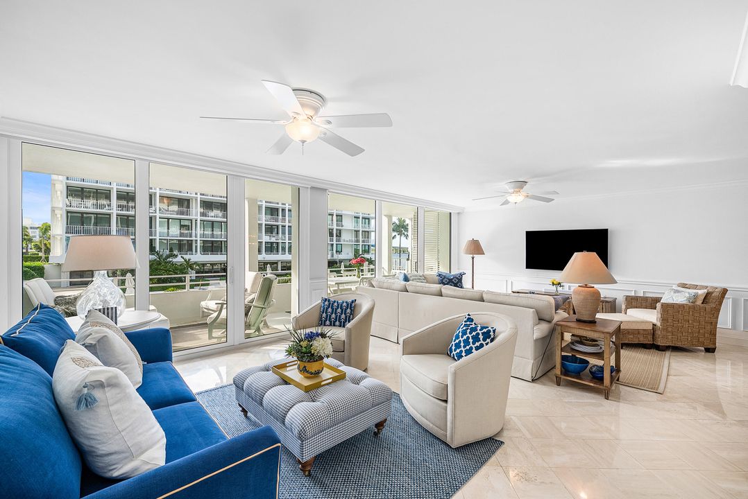 For Sale: $1,595,000 (3 beds, 3 baths, 1834 Square Feet)