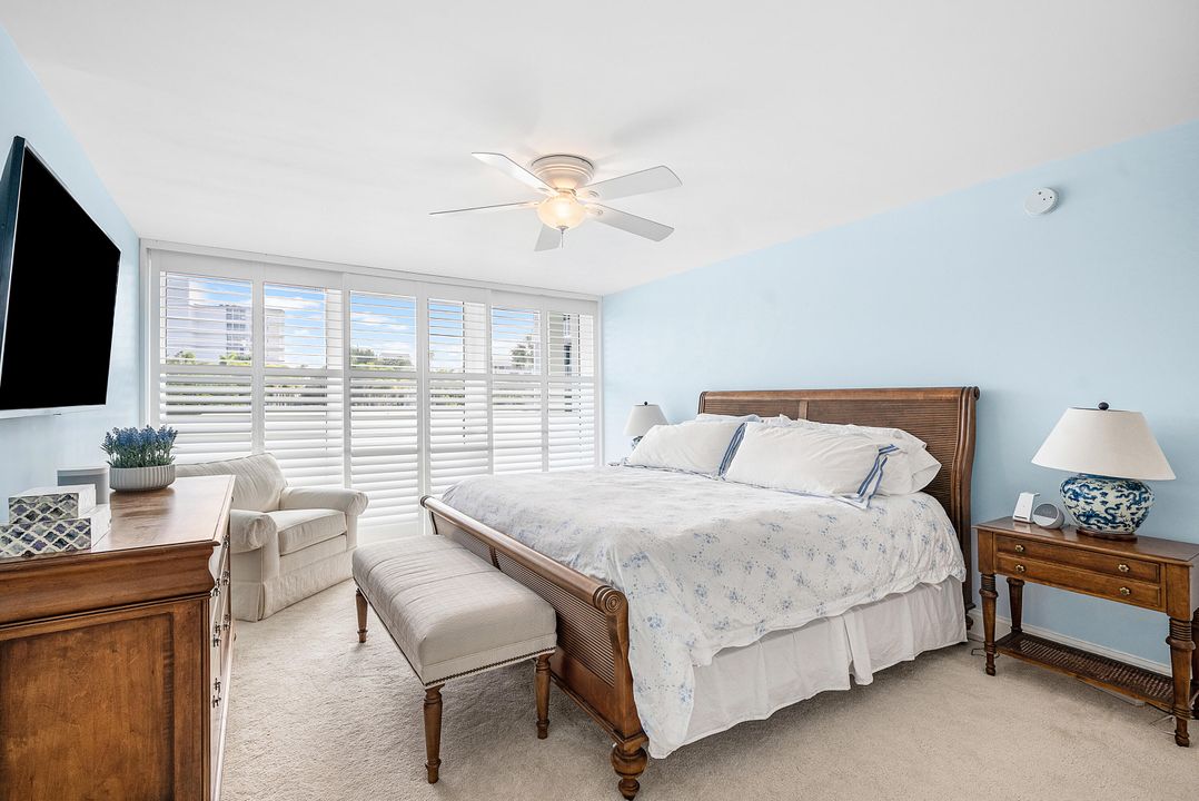 For Sale: $1,595,000 (3 beds, 3 baths, 1834 Square Feet)