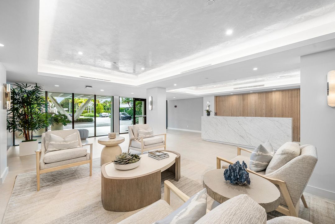 For Sale: $1,595,000 (3 beds, 3 baths, 1834 Square Feet)