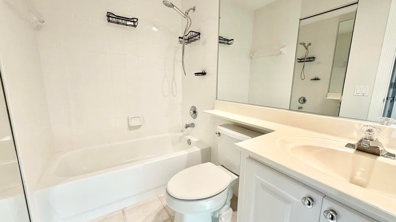 For Sale: $409,900 (2 beds, 2 baths, 1680 Square Feet)