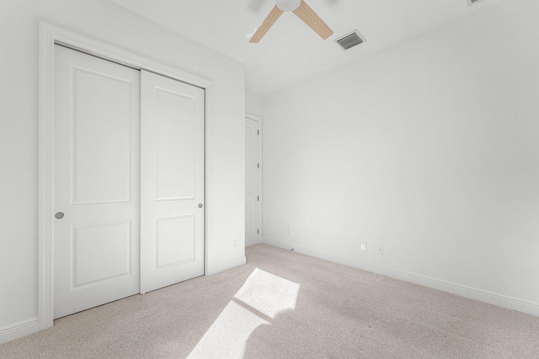 En Venta: $749,000 (3 camas, 3 baños, 2554 Pies cuadrados)