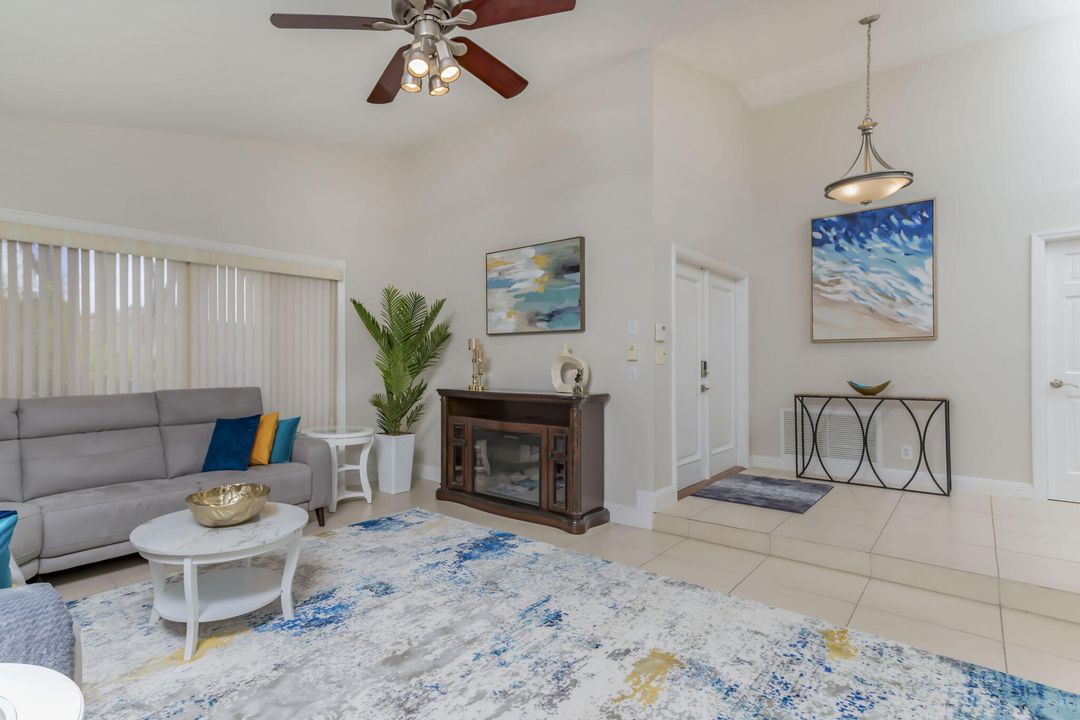 В аренду: $6,000 (3 спален, 2 ванн, 2268 Квадратных фут)