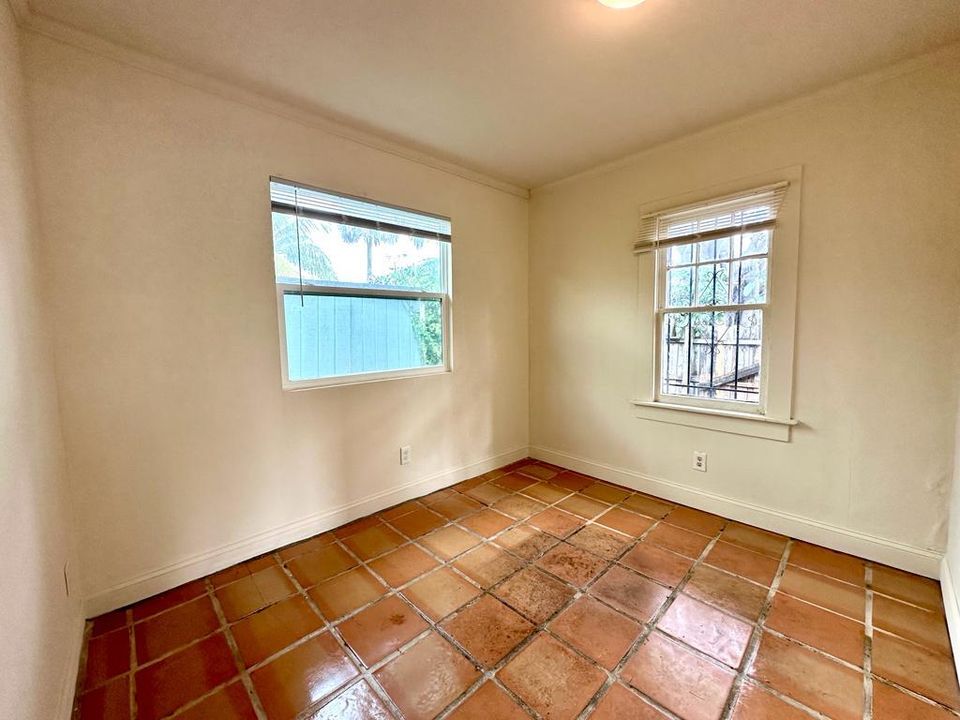 En Renta: $1,800 (3 camas, 1 baños, 925 Pies cuadrados)