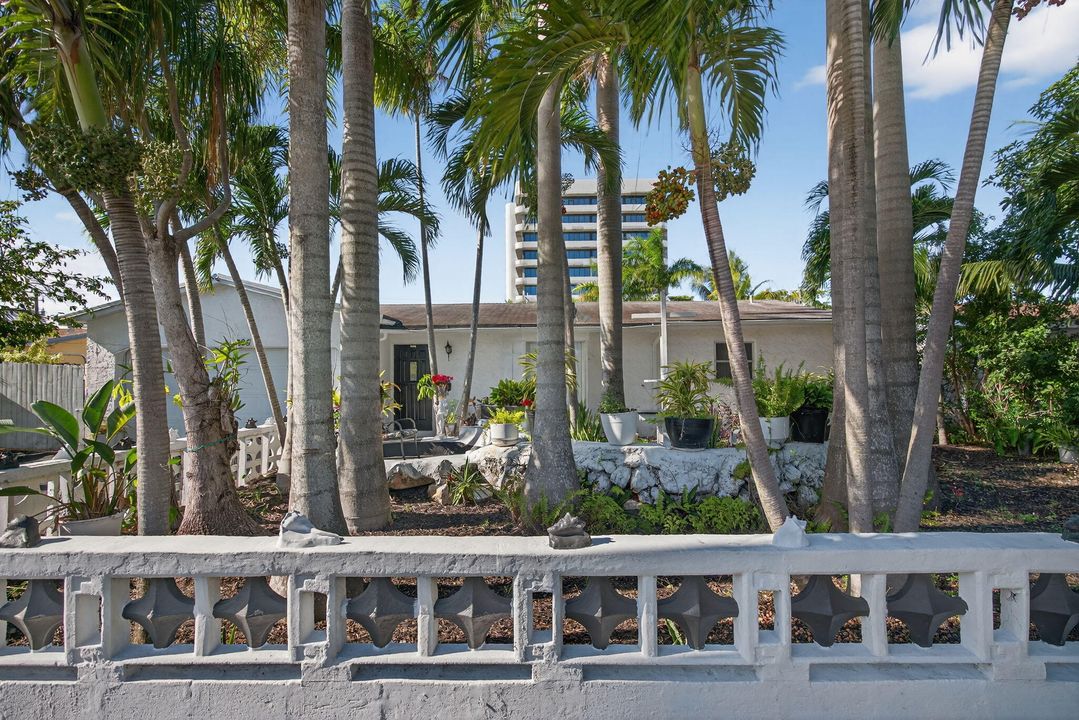 For Sale: $495,000 (3 beds, 2 baths, 2063 Square Feet)