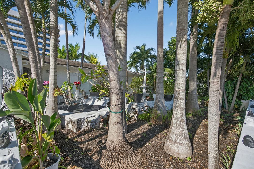 For Sale: $495,000 (3 beds, 2 baths, 2063 Square Feet)