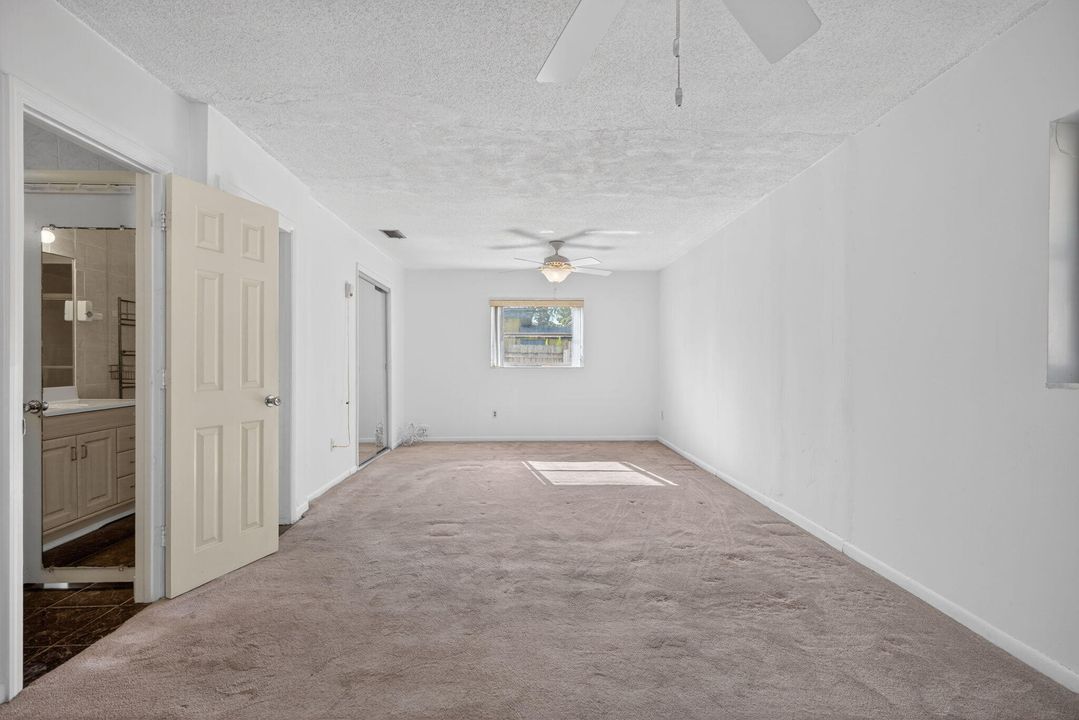 For Sale: $495,000 (3 beds, 2 baths, 2063 Square Feet)