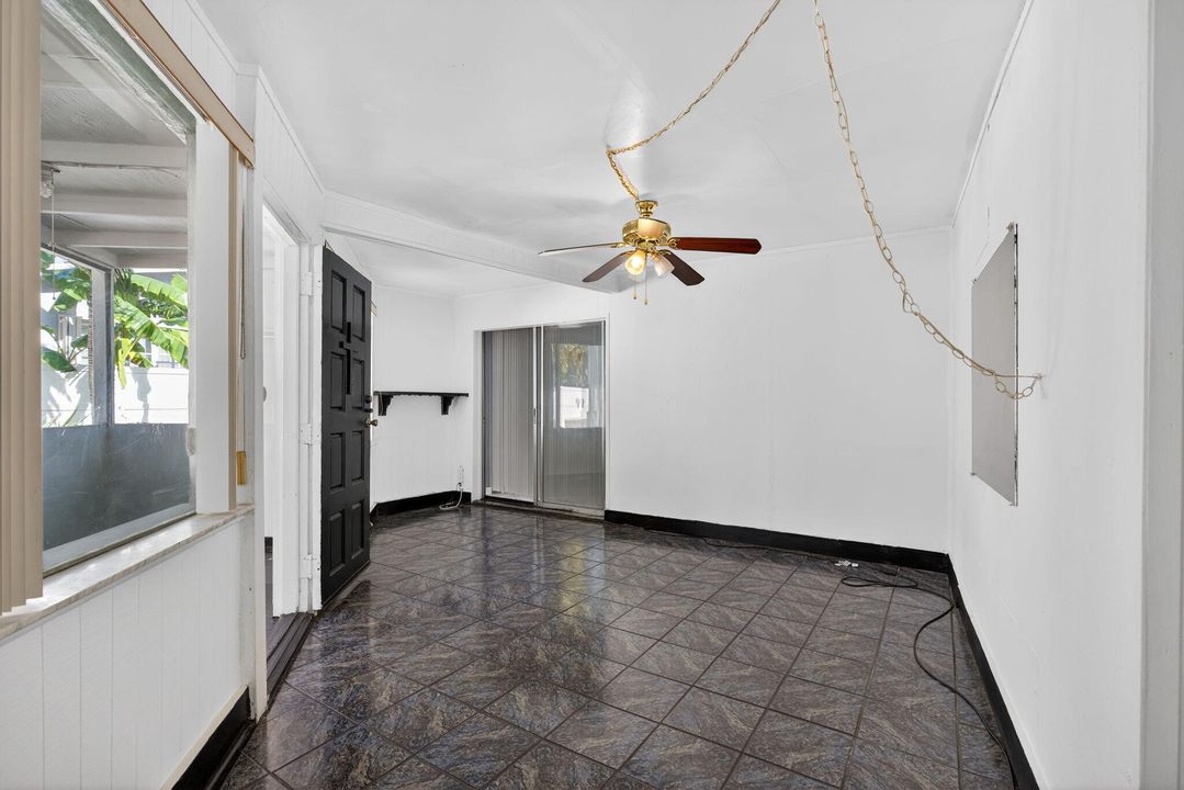 For Sale: $495,000 (3 beds, 2 baths, 2063 Square Feet)