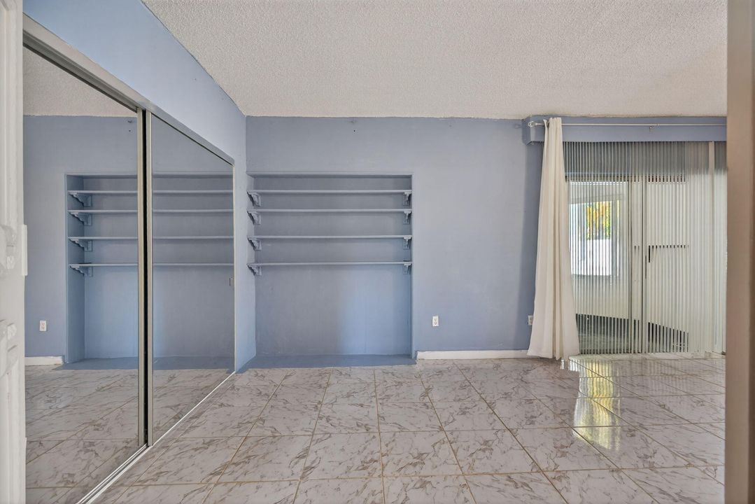 For Sale: $495,000 (3 beds, 2 baths, 2063 Square Feet)