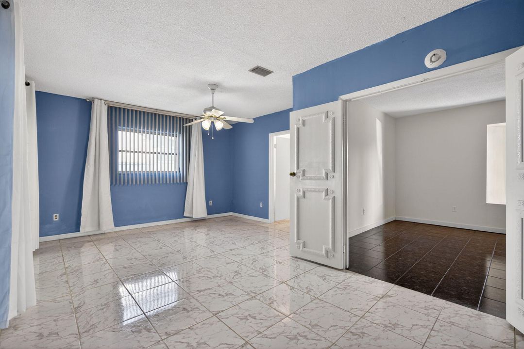 For Sale: $495,000 (3 beds, 2 baths, 2063 Square Feet)