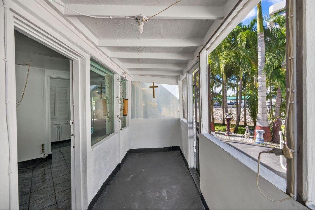 For Sale: $495,000 (3 beds, 2 baths, 2063 Square Feet)