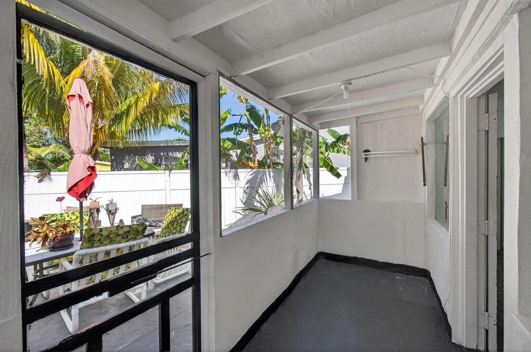 For Sale: $495,000 (3 beds, 2 baths, 2063 Square Feet)