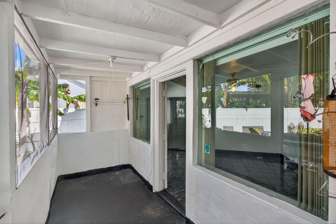 For Sale: $495,000 (3 beds, 2 baths, 2063 Square Feet)