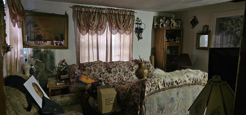 На продажу: $90,000 (3 спален, 1 ванн, 912 Квадратных фут)