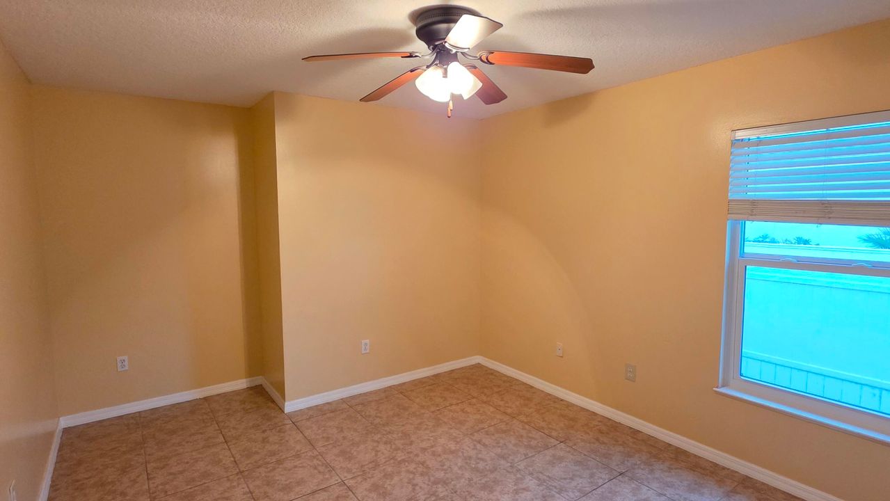 For Sale: $525,000 (4 beds, 3 baths, 2637 Square Feet)