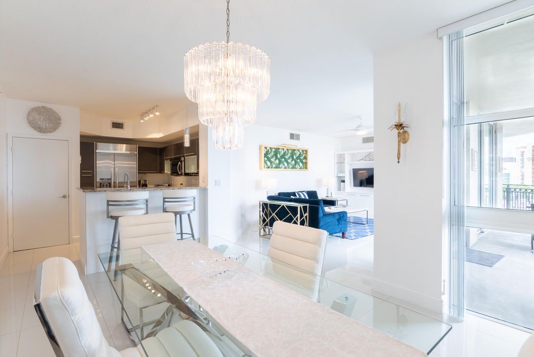 For Rent: $6,725 (2 beds, 2 baths, 1582 Square Feet)